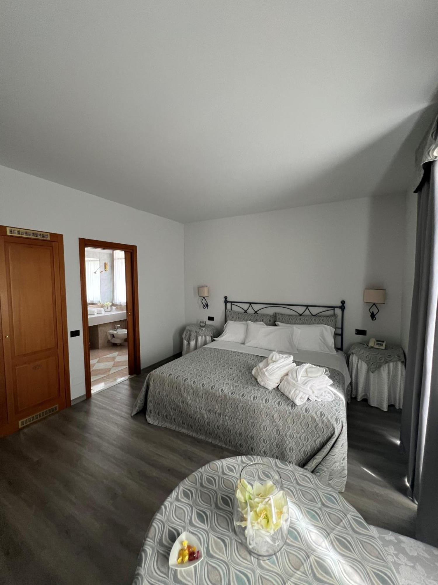 Green Hotel Settimo Torinese Kültér fotó